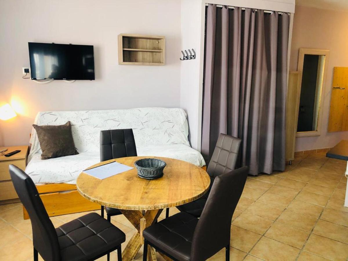 Apartamentos Pie De Pistas Mikka 3000 Pas De La Casa Luaran gambar