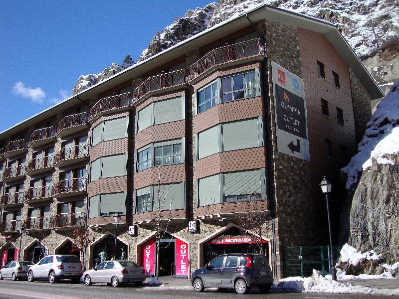 Apartamentos Pie De Pistas Mikka 3000 Pas De La Casa Luaran gambar